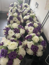 Wedding Centerpiece X10 , 2 Adult Posies 2 Child’s Posies And 5 Button Holes