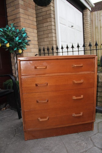 Mid century gomme g - century, e