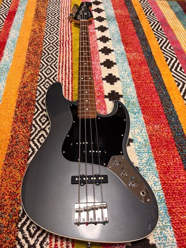 Fender aerodyne jazz bass - aerodyne,