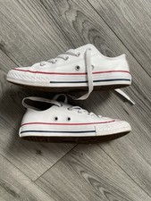 Unisex Kids Size 1 White Leather Converse Trainers Had On 3 Times