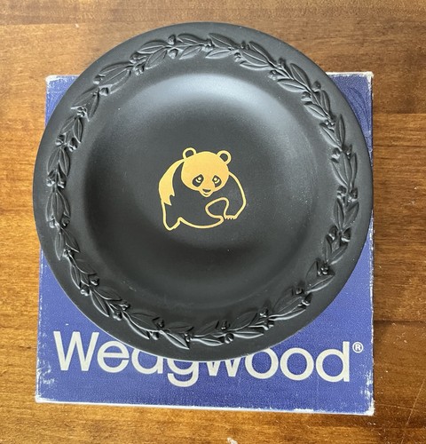 Boxed vintage wedgwood - boxed,