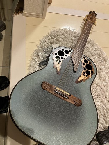 Acoustic guitar ovation super - guitar,