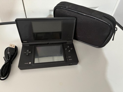 Black nintendo dsi with case - black,