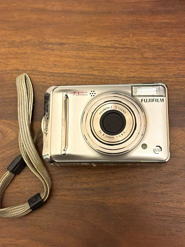 Fujifilm finepix a700 3mp - a700, 7.3mp