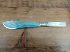 Antique Victorian Silver Plate Mother Of Pearl Butter spread 6.25 inches loc5-11
