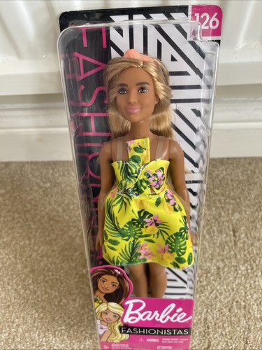 Barbie doll fashionista curvy - fashionista,