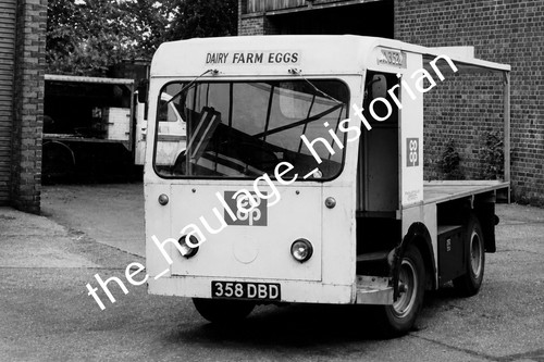 Thh truck photos op - -, co-op