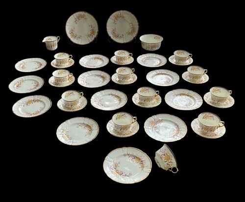 Antique collingwood piece - collingwood,