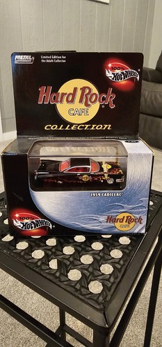 Hot wheels 100 boxed - hot,