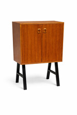 Mid century teak - cabinet, on