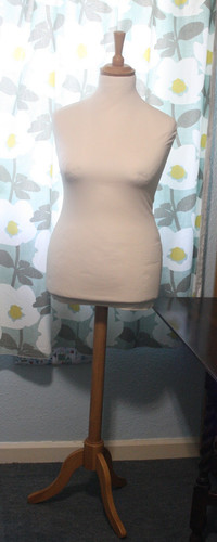 Dressmakers dummy 40inch - dressmakers, .