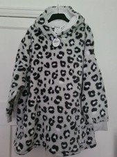 Primark Grey Animal Leopard