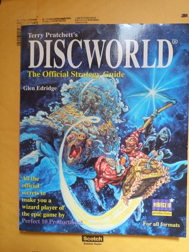 Discworld official strategy - discworld, i