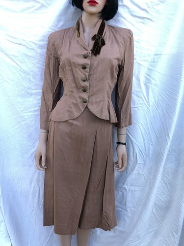1940 silk womans two piece - silk,