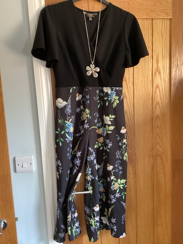 Lovely lipsy floral - lovely,