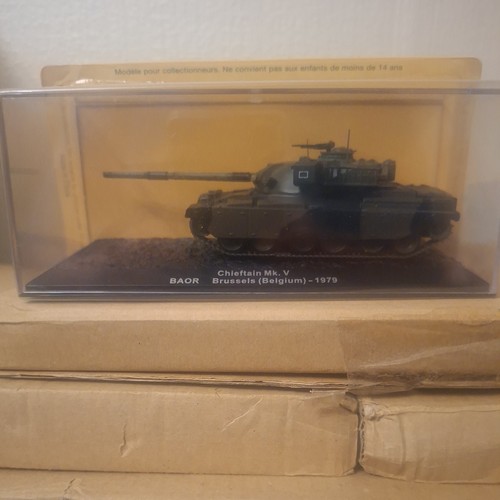 Deagostini model tanks - deagostini,
