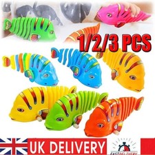 Plastic Wind-Up Wiggle Fish Toys, Clockwork Swinging Cartoon Fish Toys