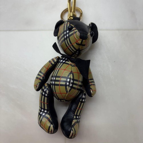 Burberry thomas bear charm key - bear,