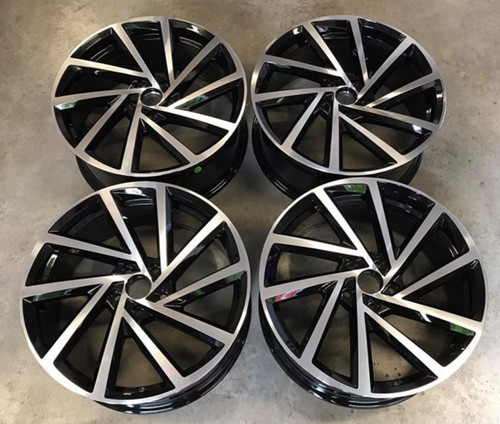Golf speilberg style - speilberg,