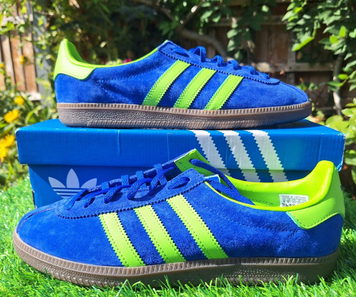 Adidas athen trainers size 5 - athen,