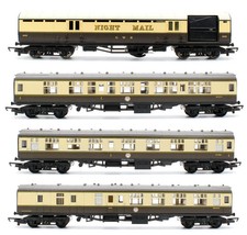 HORNBY '00' GAUGE BR BROWN AND