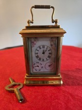 Porcelain panel miniature carriage clock date and day feature working with key
