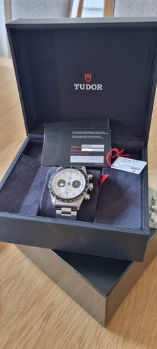 Tudor black bay white - black,