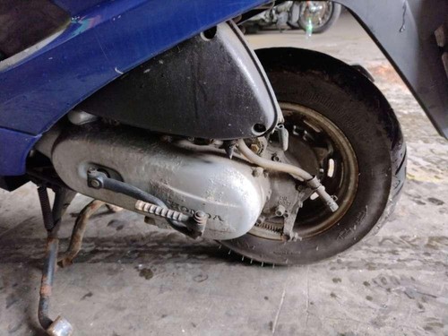 2005 honda scv100 engine - scv100,