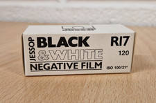 Jessops Black and White R17
