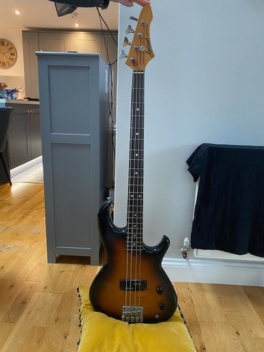 Aria pro bass guitar rsb - ii,