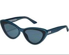 Quay Sunglasses Tempted Cat