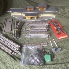 Vintage Triang Railway OO Scale Train Track Bundle, Station Shop Job Lot W190