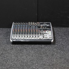 Behringer XENYX QX1832USB