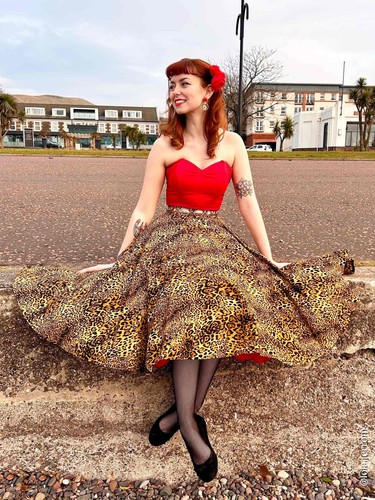 Vivien holloway circle - of,