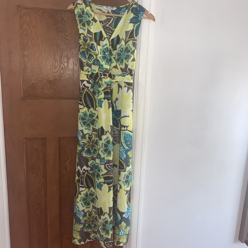 Pretty dress size from - pretty, 16