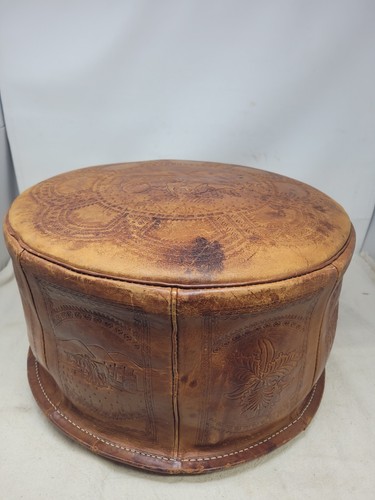 Vintage mcm round ottoman - round,