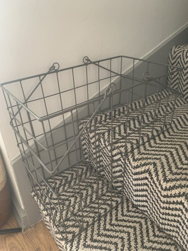 Grey metal wire - grey,