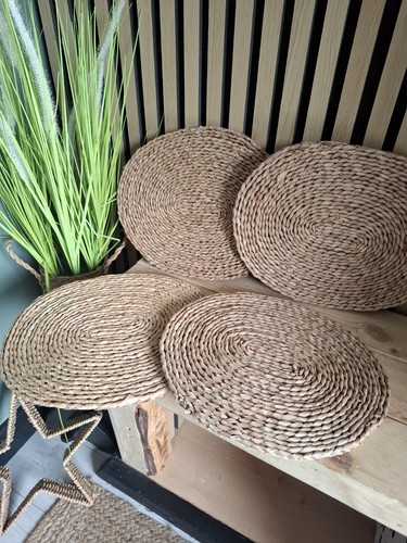 Woven oval place - mats, shabby