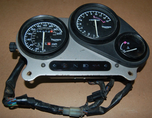 Triumph 900 sprint 1996 - 900,