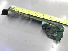 Briggs and Stratton Engine throttle linkage bracket cut off Petrol Lawnmower