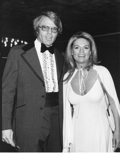 Dyan cannan ron - dyan, travis