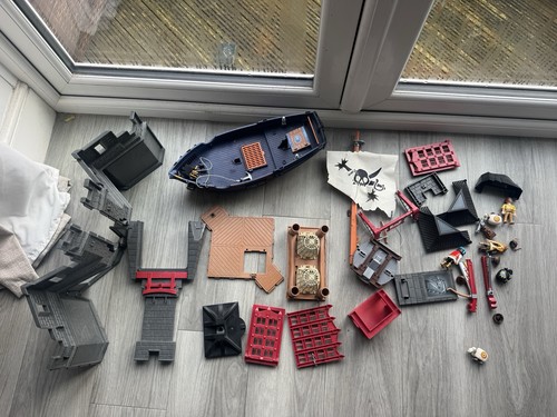 Playmobil pirate ship and - ship,