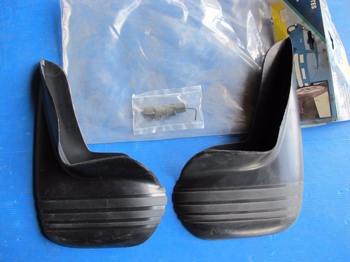 Rear mud flaps set - rear,