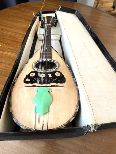 Vintage mandolin cae - vintage, cae.