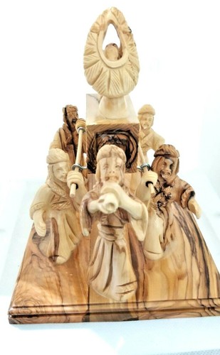 Hand carved olive wood - olive, of