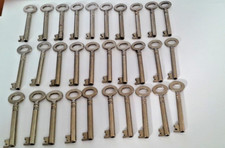 30 x Cabinet  keys Pre Cut  New Old Stock (4481)