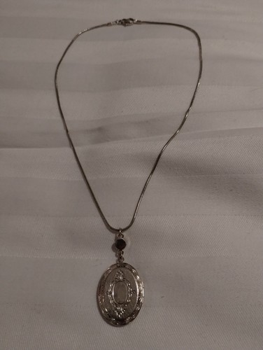 Silver metal locket pendant - silver,