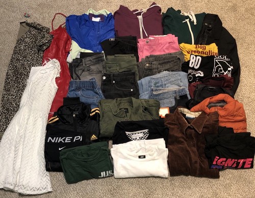 Huge mixed clothes - mixed,