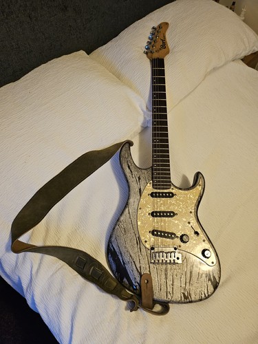 Electric guitar cort - guitar, g210