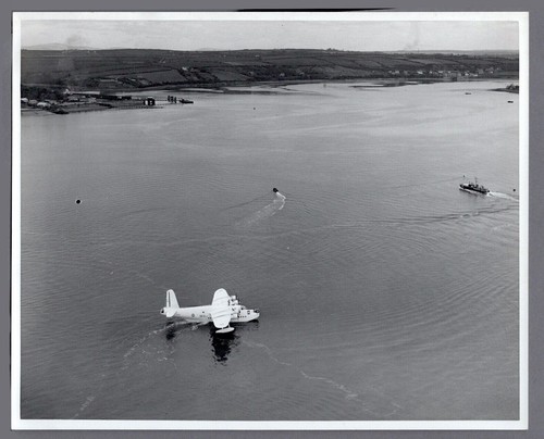 Short sunderland flying - short,